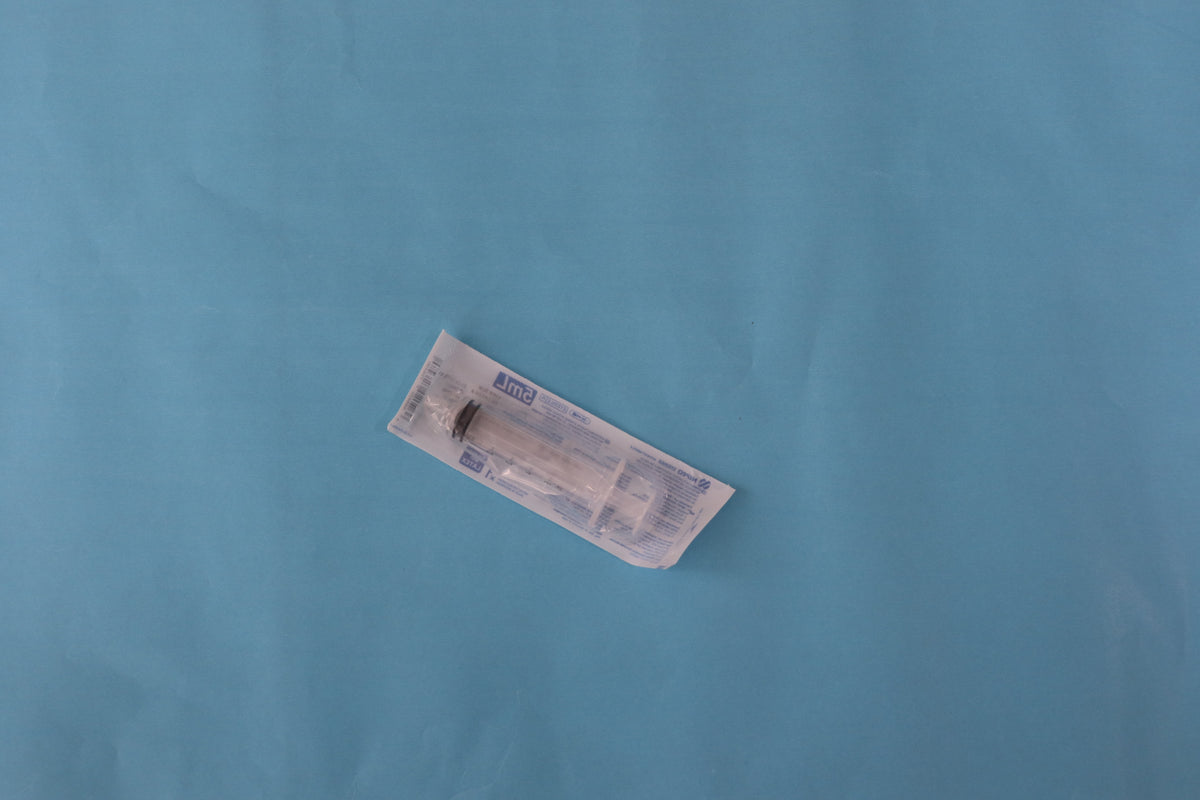 Jeringa De 5 ml S/A - Caja X 100 unidades - Nipromed