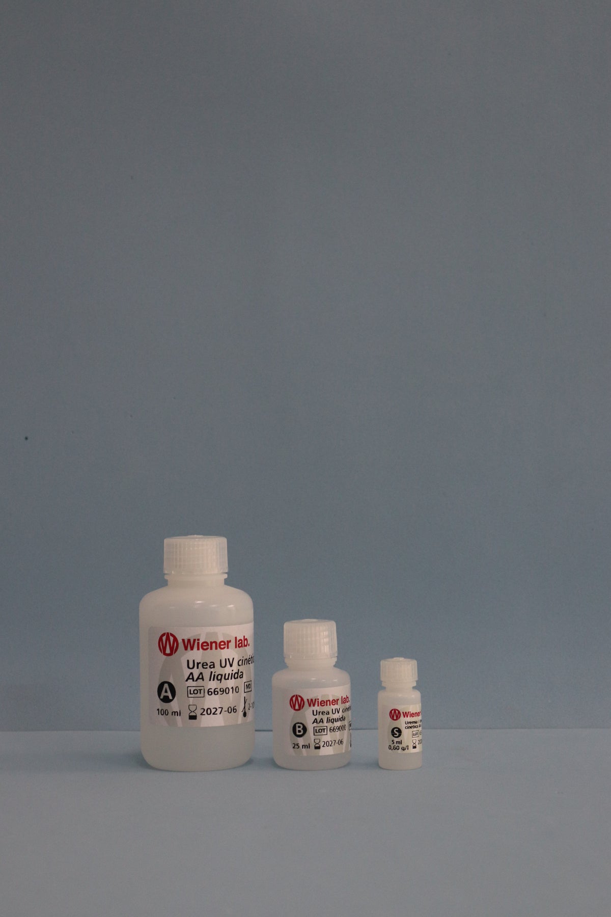 Urea Uv Cinética AA Liquida - 500 ml (4 X 100 ml + 4 X 25 ml) - 1810324 - Wiener