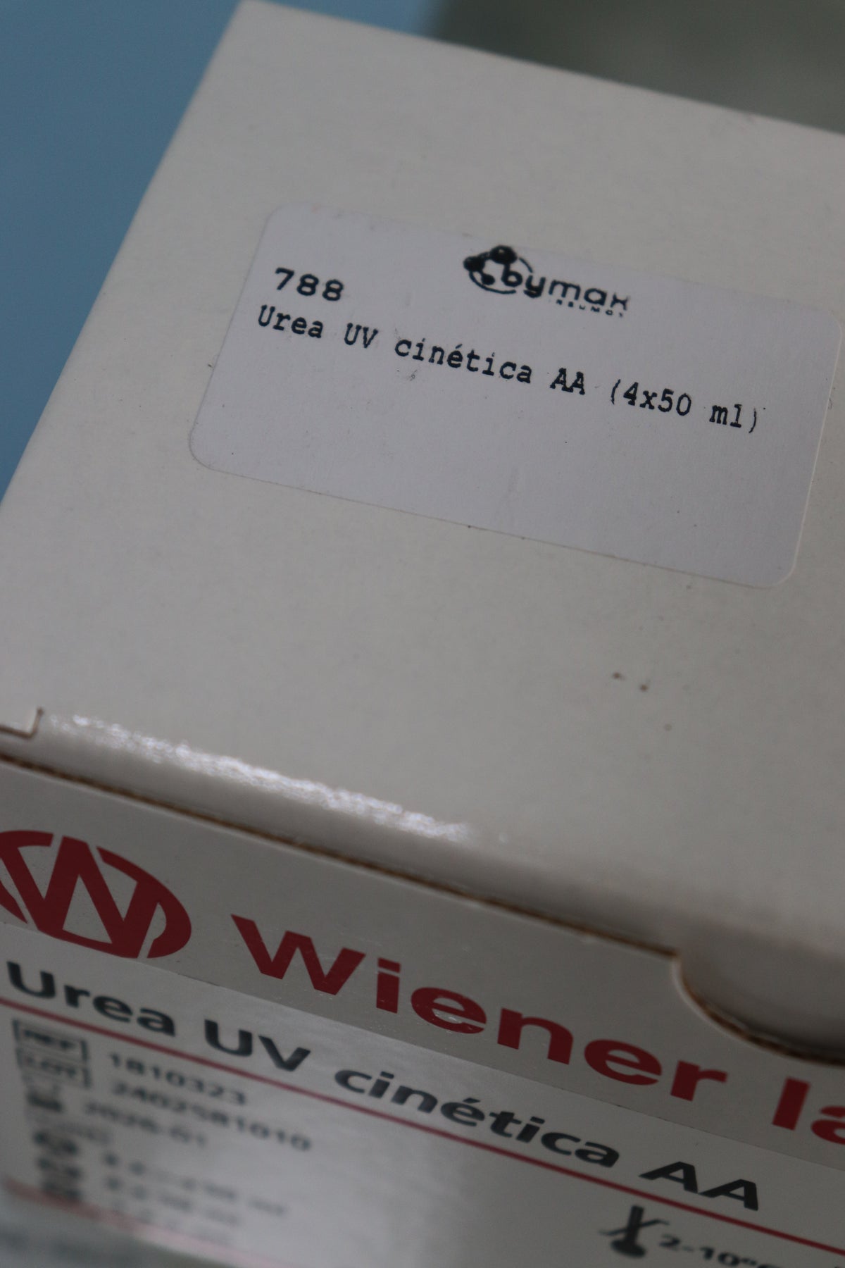 Urea Uv Cinética AA - 200 ml (4 X 50 ml) - 1810323 - Wiener